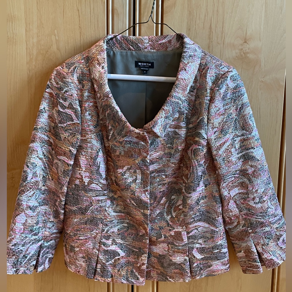 Worth 2 Piece Skirt Set In Shiny Woven Fabric.